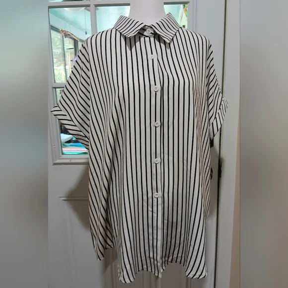 Shein striped button down - Picture 3 of 10